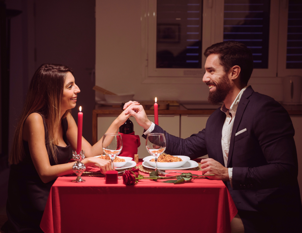 Dîner en amoureux à Paris : Une idée cadeau d’anniversaire de mariage